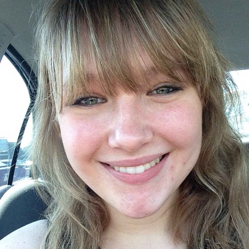 Meet your Posher, Macy